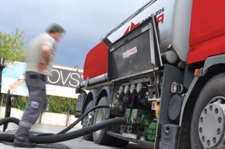 Imagen de camión cisterna